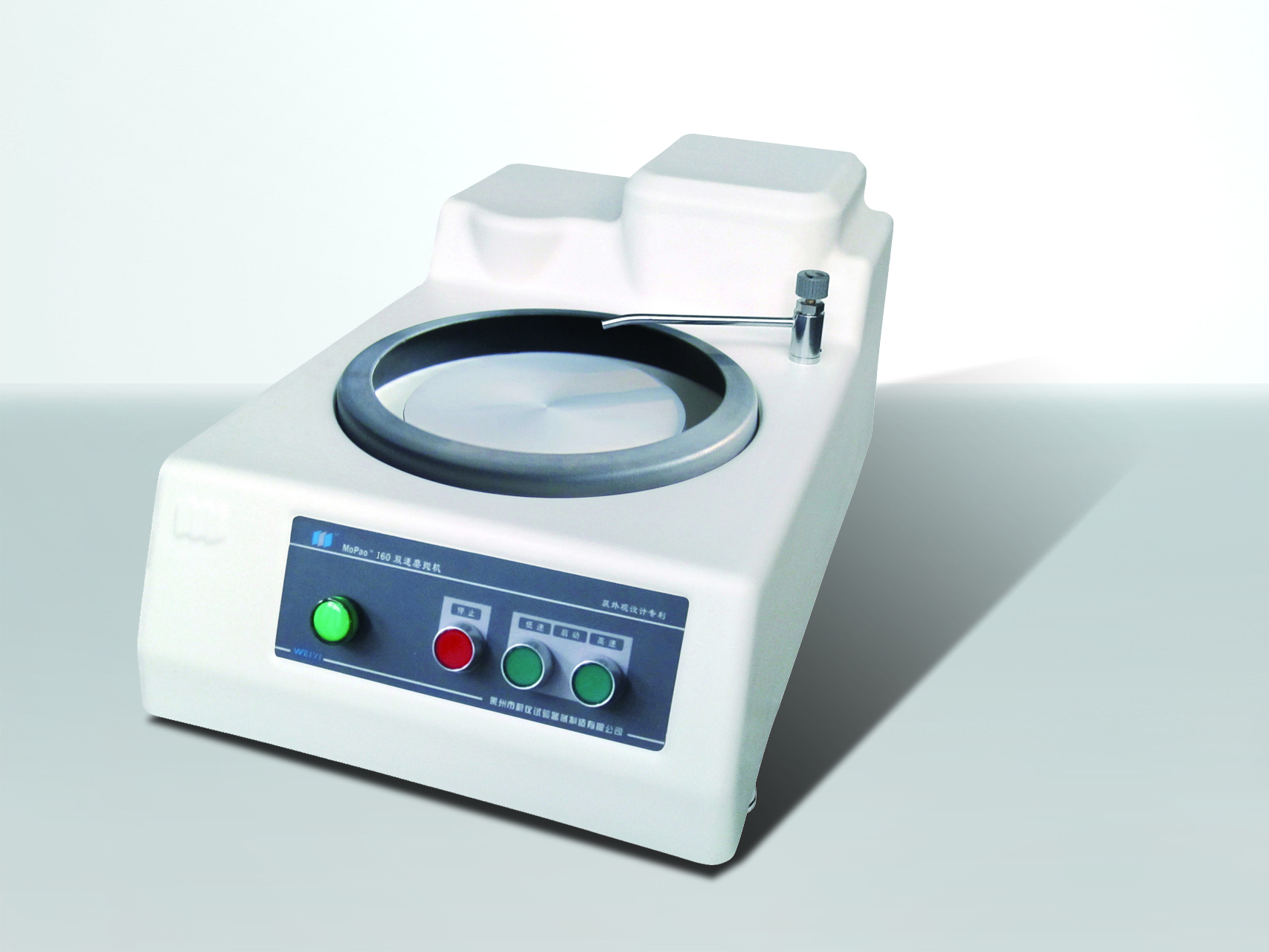 ��������x